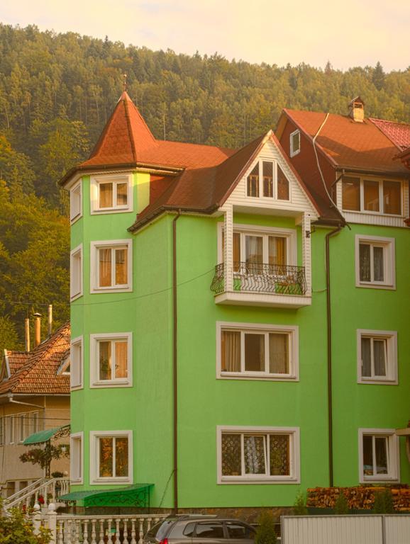 Makovytsya Hotel Iaremcea Exterior foto